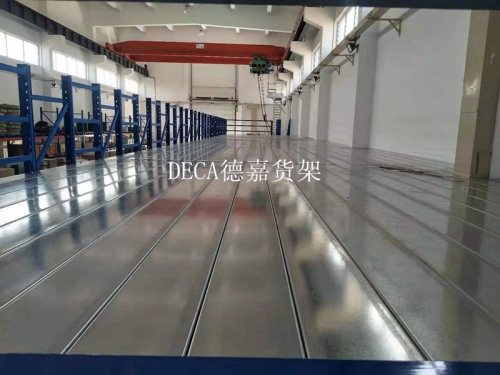 阁楼货架