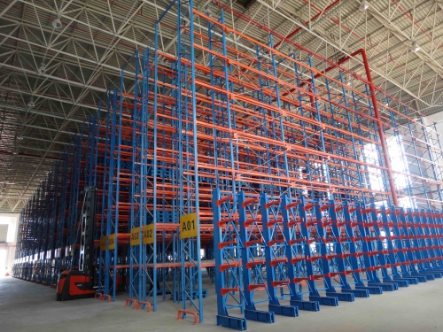 吉安冷库贯通货架